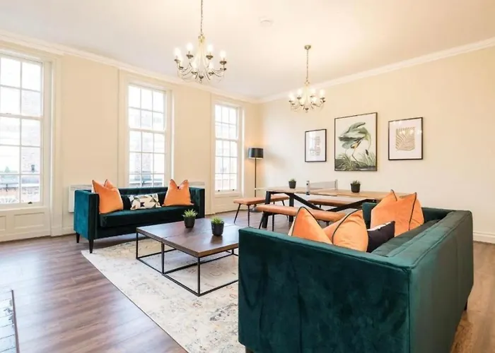 71 Townhouse By Elite